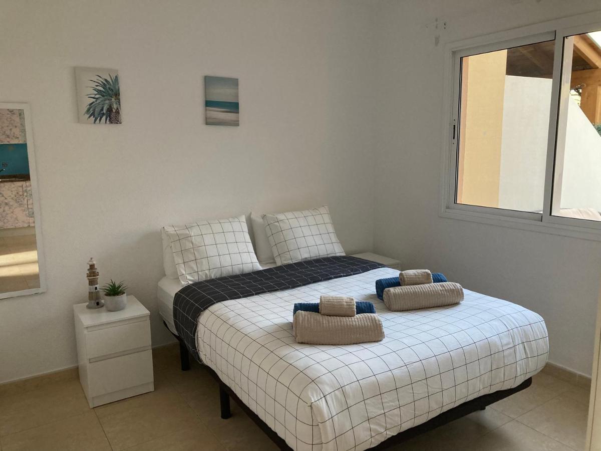 2 Bedroom Pool Apartment Close To Beach Rocky Point Corralejo Buitenkant foto