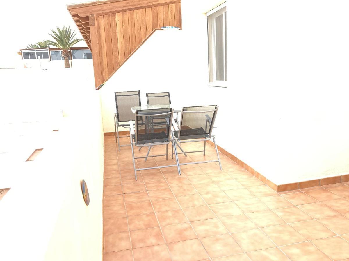 2 Bedroom Pool Apartment Close To Beach Rocky Point Corralejo Buitenkant foto