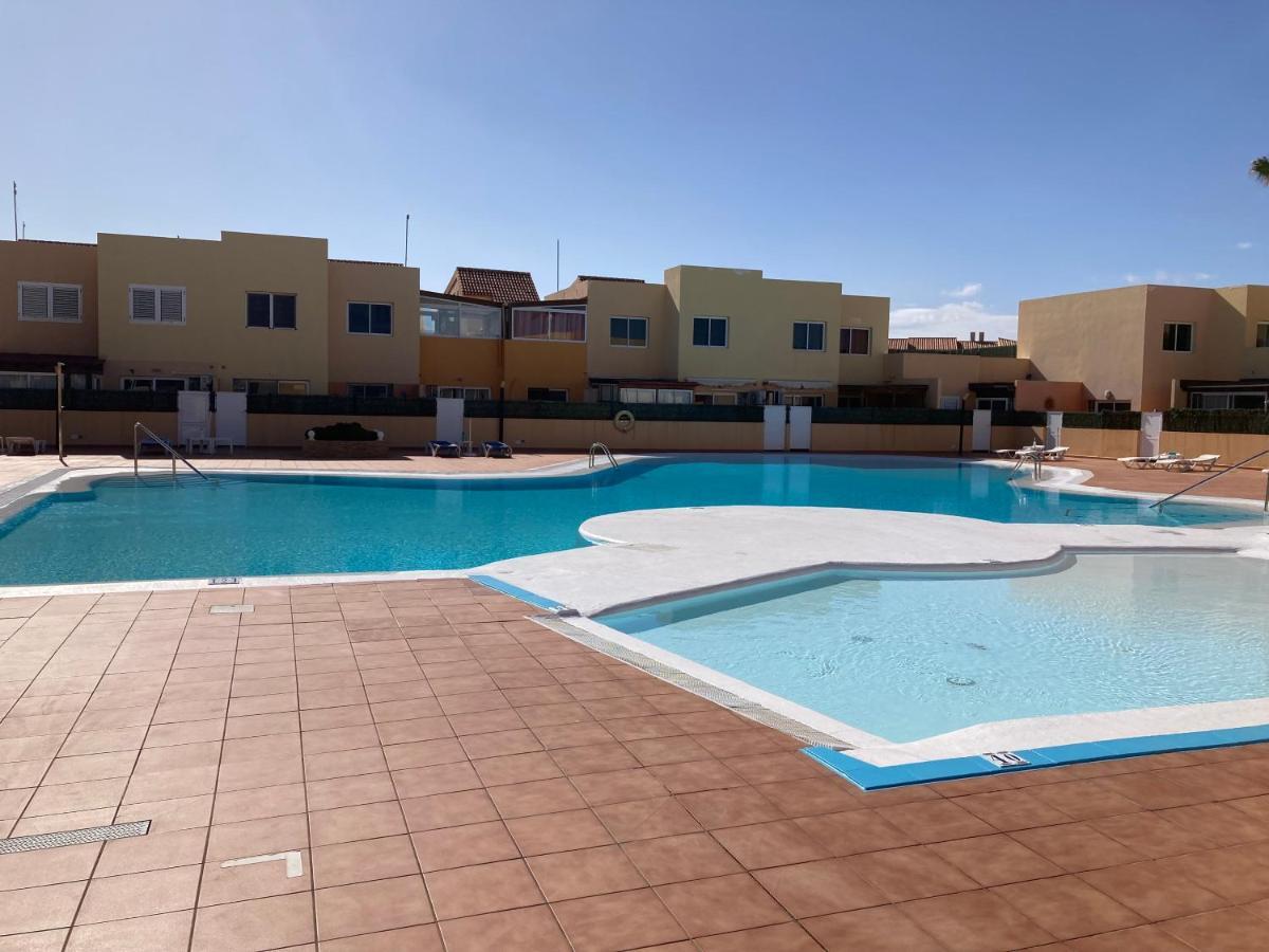 2 Bedroom Pool Apartment Close To Beach Rocky Point Corralejo Buitenkant foto